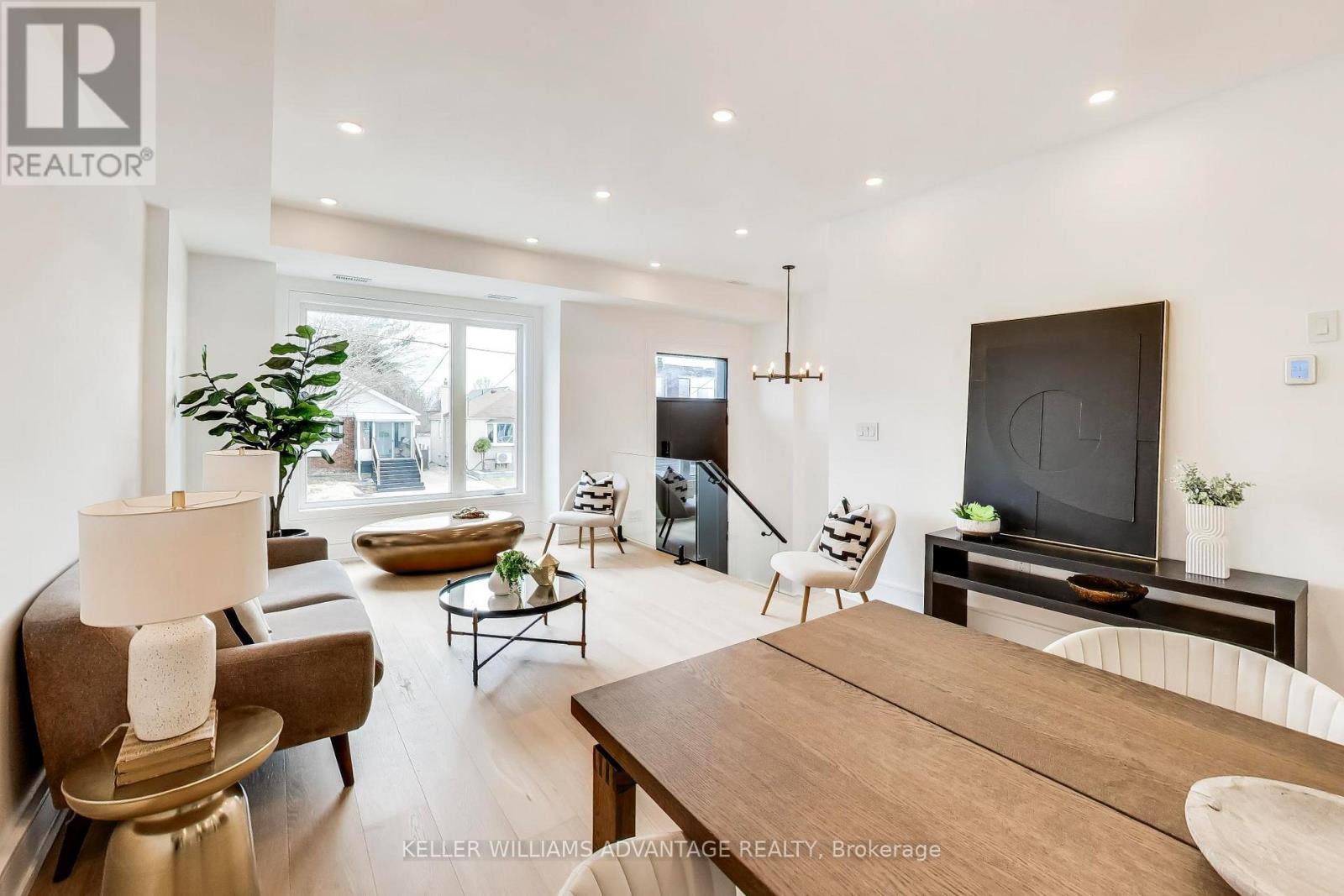 104 Yardley Avenue, Toronto, Ontario  M4B 2B1 - Photo 11 - E13064434