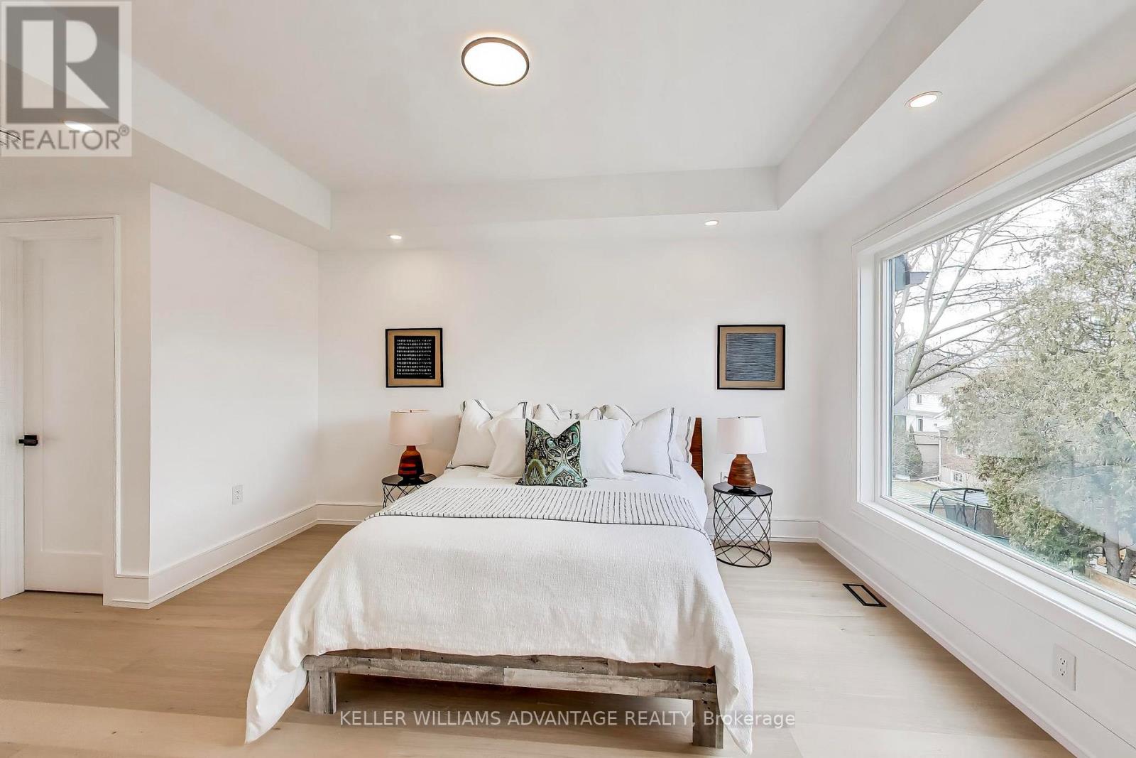 104 Yardley Avenue, Toronto, Ontario  M4B 2B1 - Photo 21 - E13064434