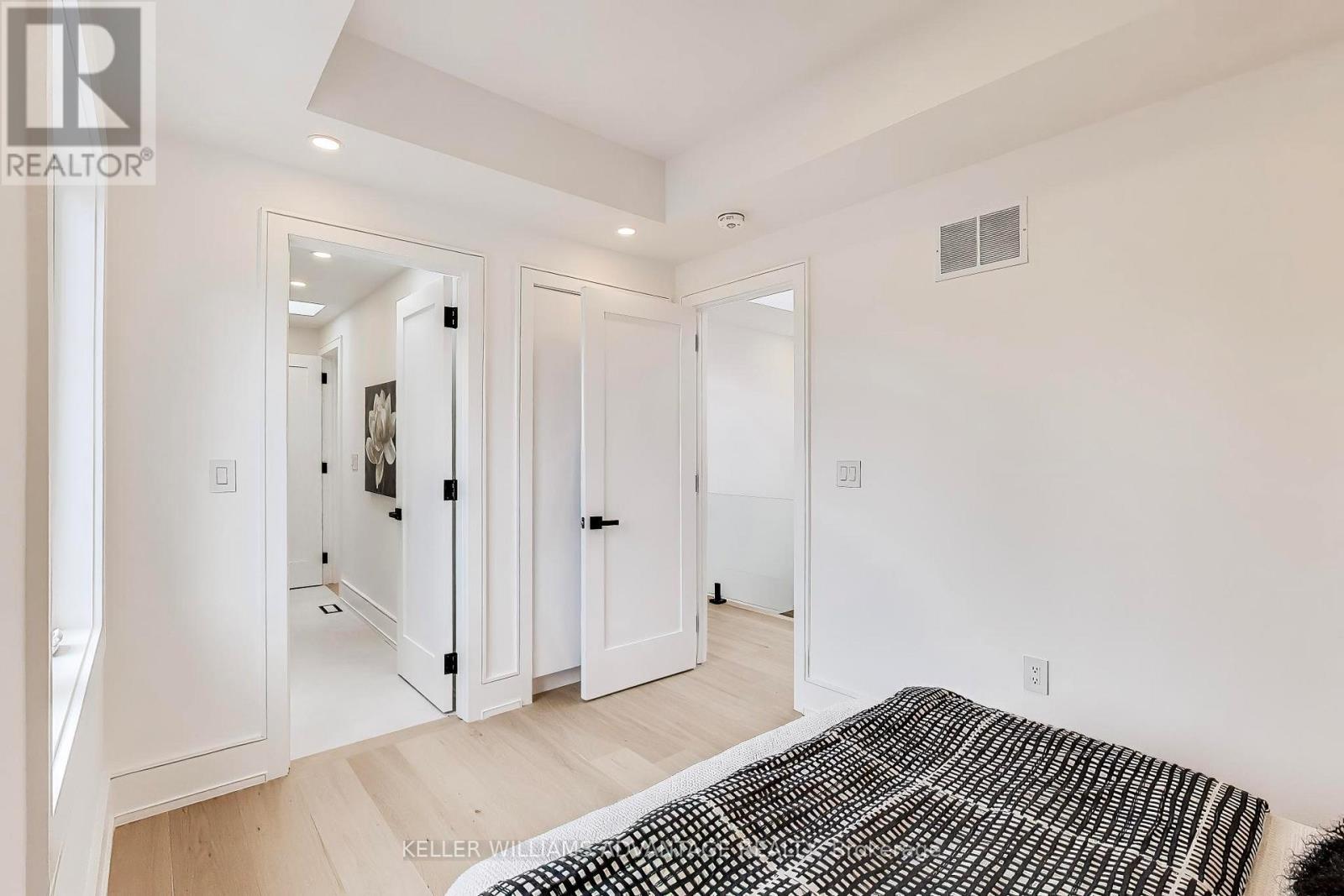 104 Yardley Avenue, Toronto, Ontario  M4B 2B1 - Photo 27 - E13064434
