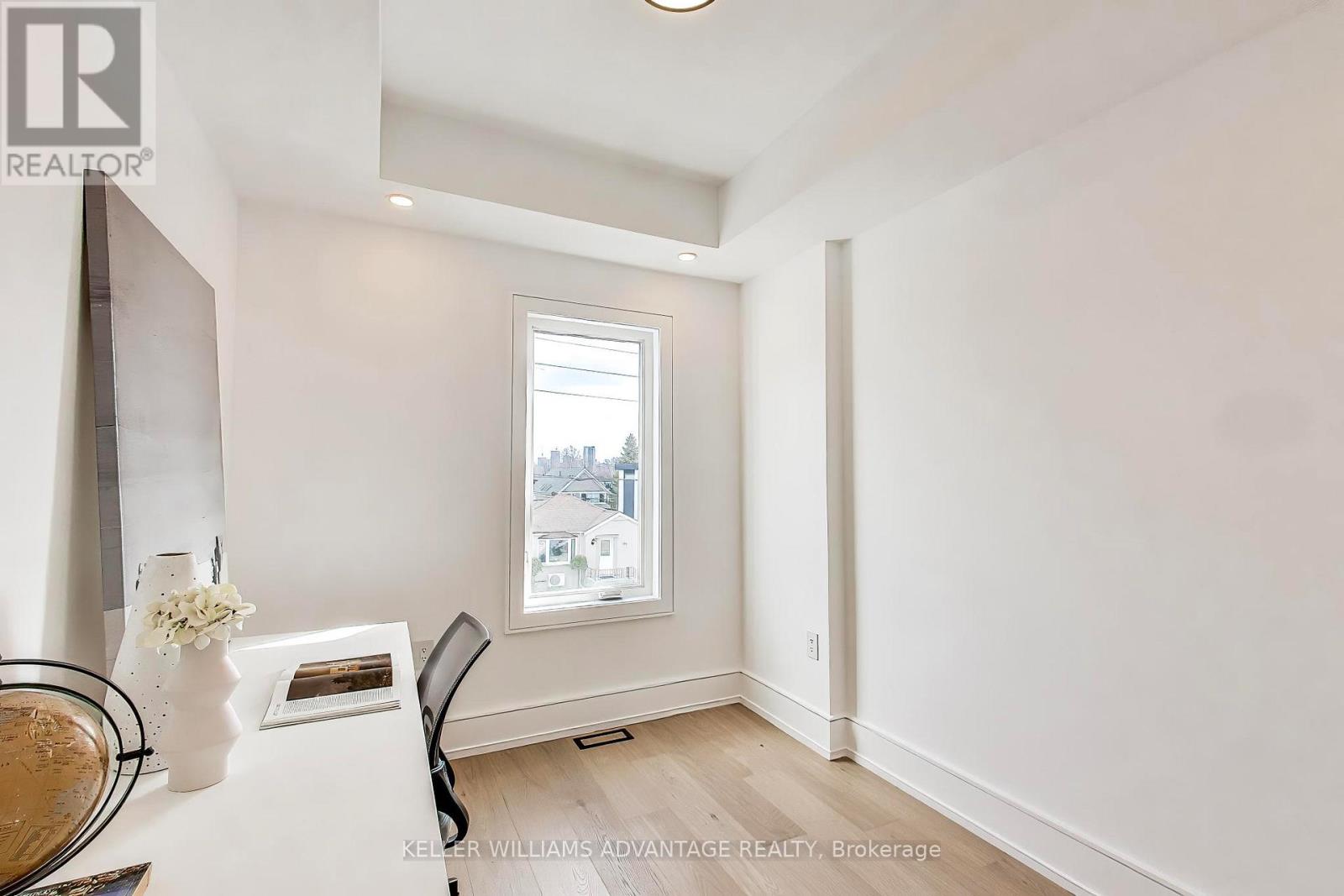 104 Yardley Avenue, Toronto, Ontario  M4B 2B1 - Photo 32 - E13064434