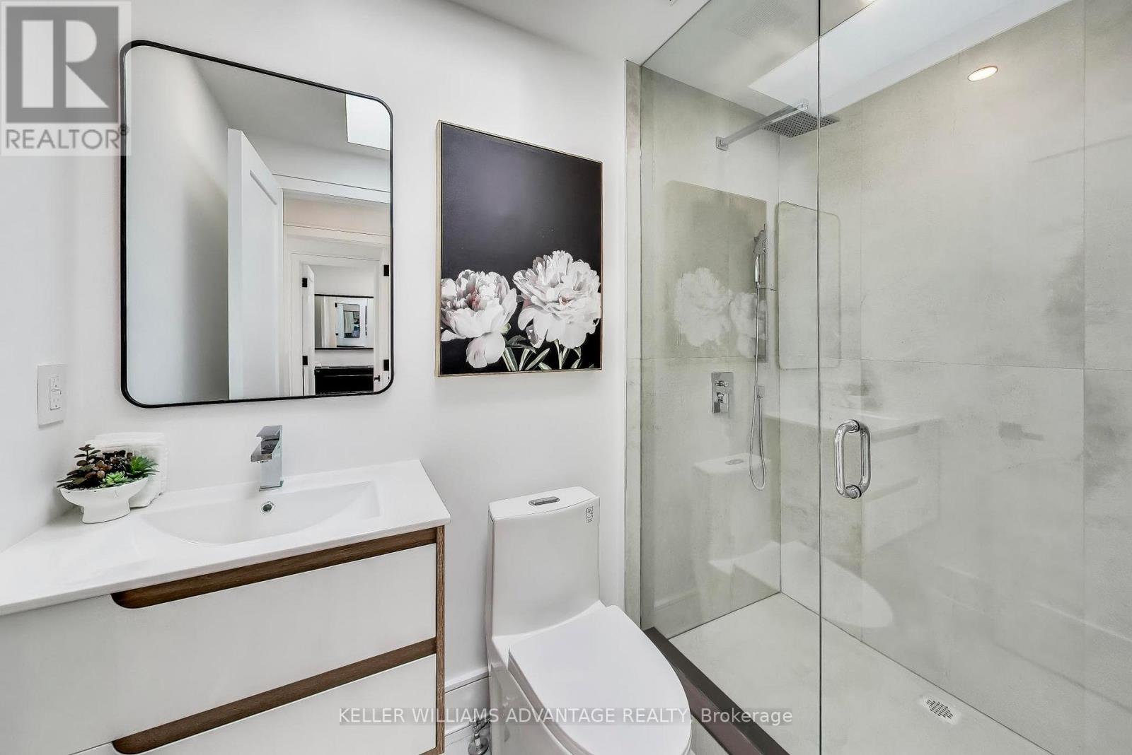 104 Yardley Avenue, Toronto, Ontario  M4B 2B1 - Photo 35 - E13064434