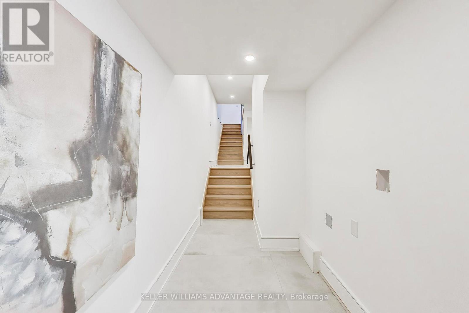 104 Yardley Avenue, Toronto, Ontario  M4B 2B1 - Photo 42 - E13064434