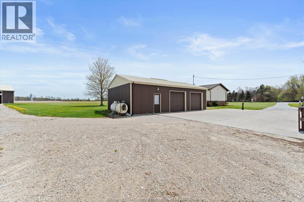 410 County Rd 50 West, Essex, Ontario  N0R 1G0 - Photo 4 - 26009665