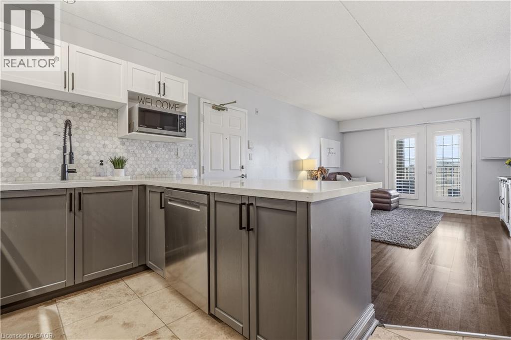 1451 Walkers Line Unit# 304, Burlington, Ontario  L7M 4P1 - Photo 19 - 40825791