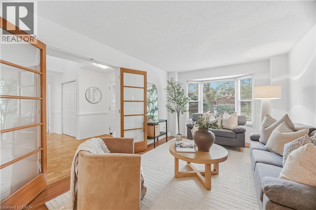 1004 Roxborough Drive, Oakville, Ontario  L6M 1E3 - Photo 7 - 40824567