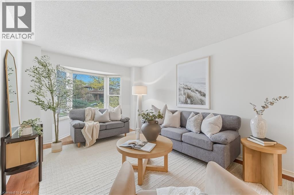 1004 Roxborough Drive, Oakville, Ontario  L6M 1E3 - Photo 9 - 40824567