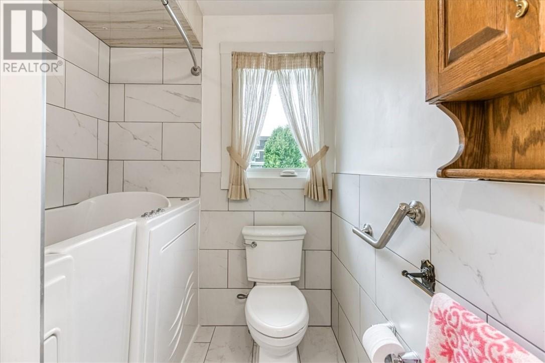 1415 Stephen Street, Sudbury, Ontario  P3E 4L4 - Photo 24 - 2127297