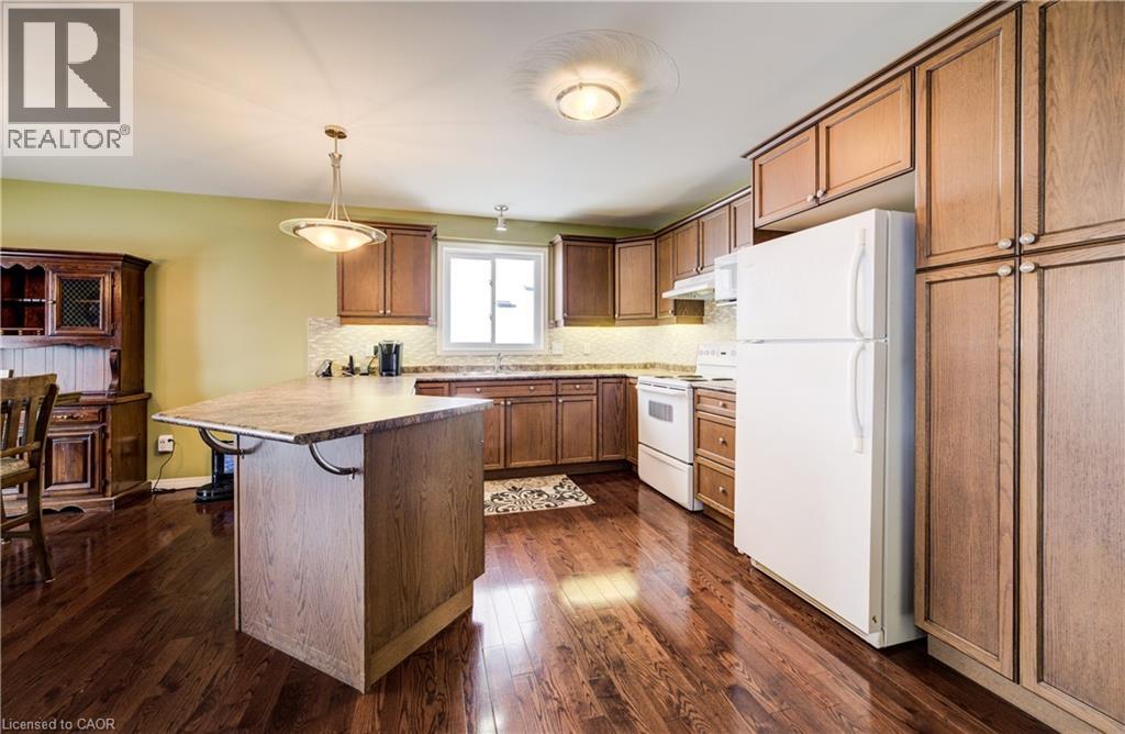 460 King Street E, Mount Forest, Ontario  N0G 2L2 - Photo 13 - 40788744