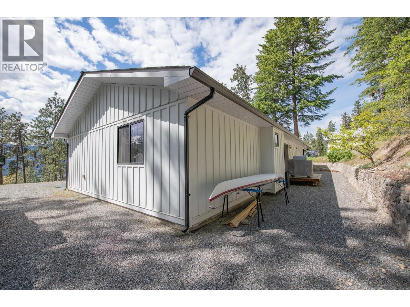 16515 Commonage Road, Lake Country, British Columbia  V4V 1B3 - Photo 36 - 10382758