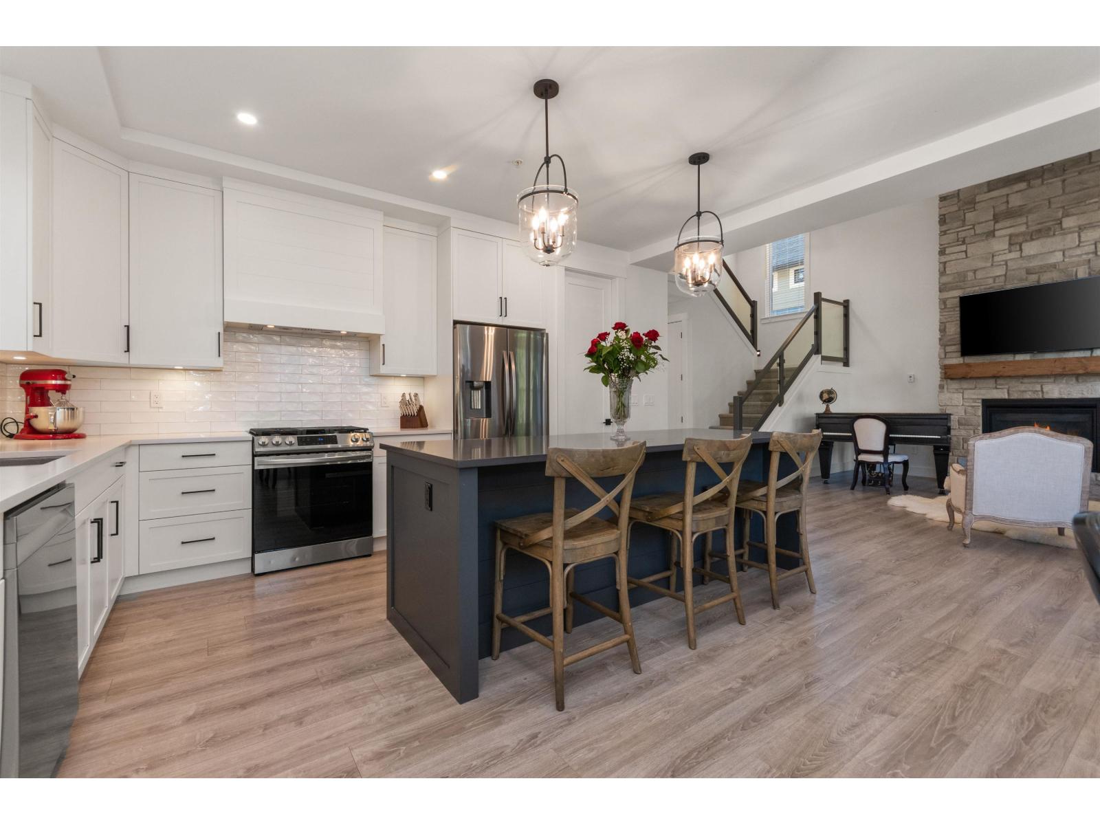 12 1885 Columbia Valley Road, Cultus Lake South, Cultus Lake, British Columbia  V2R 1J8 - Photo 6 - R3117450