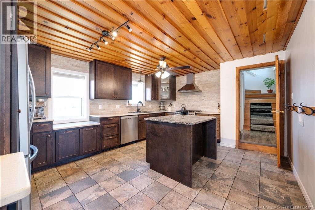 21 Joseph Lane, Lewis Mountain, New Brunswick  E4J 3N1 - Photo 8 - NB138078