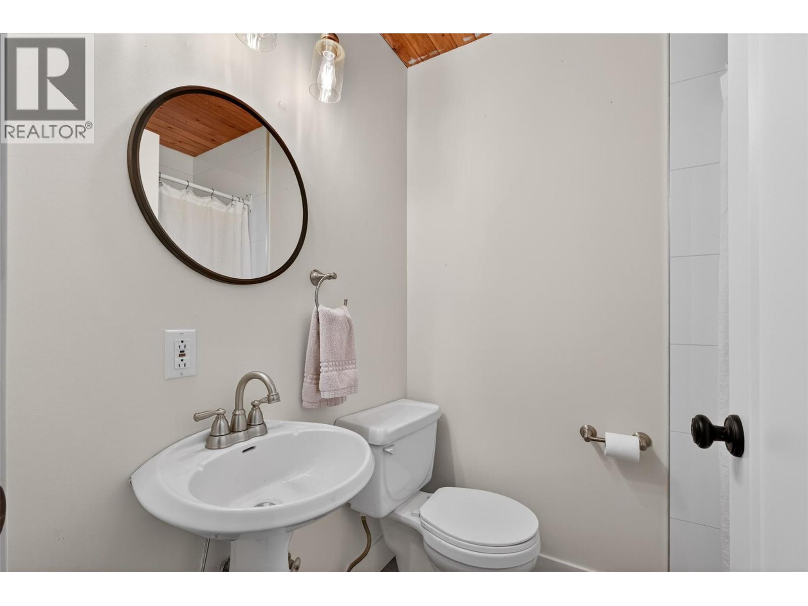 9742 Okanagan Centre Road E, Lake Country, British Columbia  V4V 1T6 - Photo 19 - 10382875