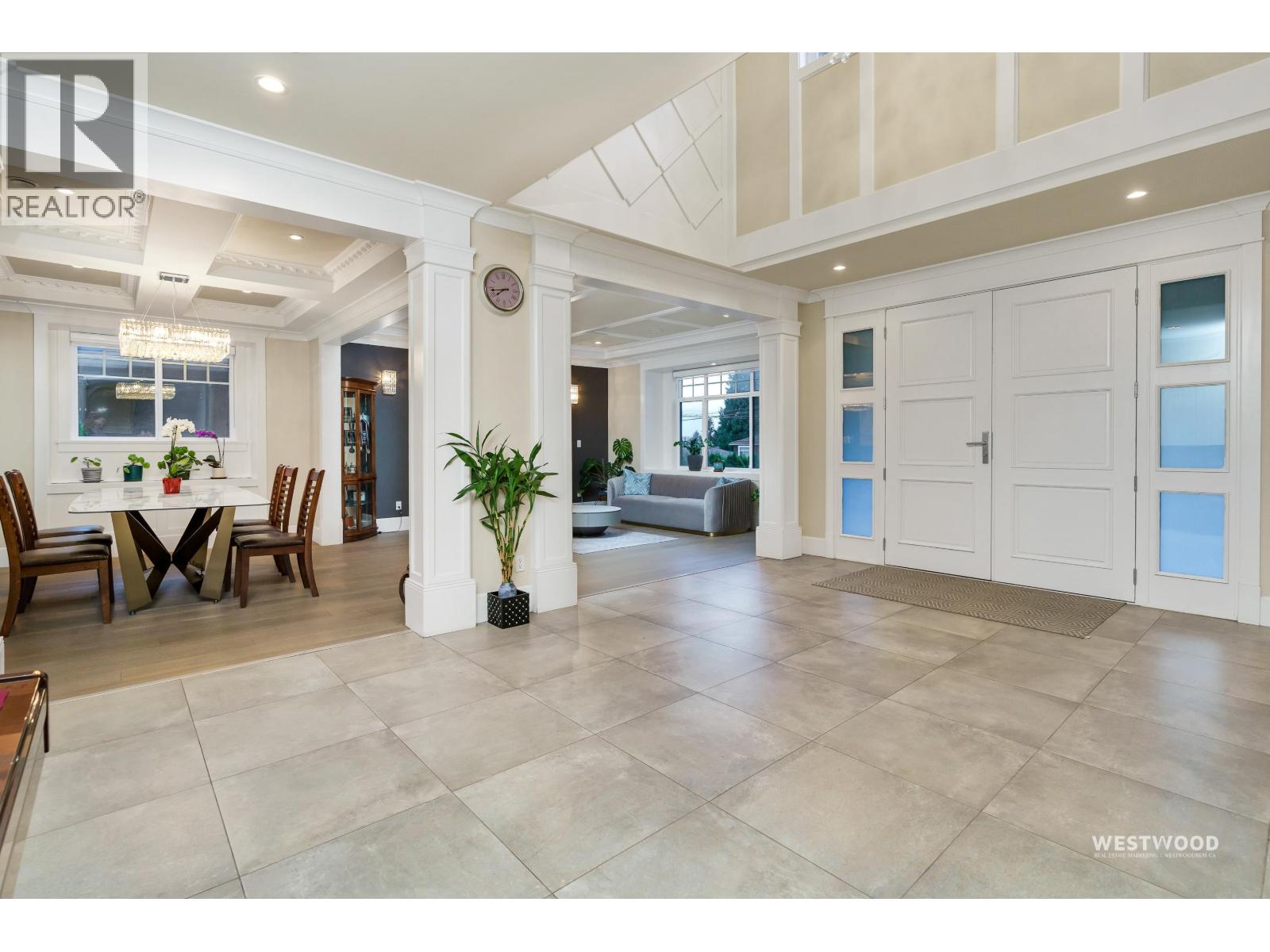 1870 Sperling Avenue, Burnaby, British Columbia  V5B 4K5 - Photo 7 - R3117013