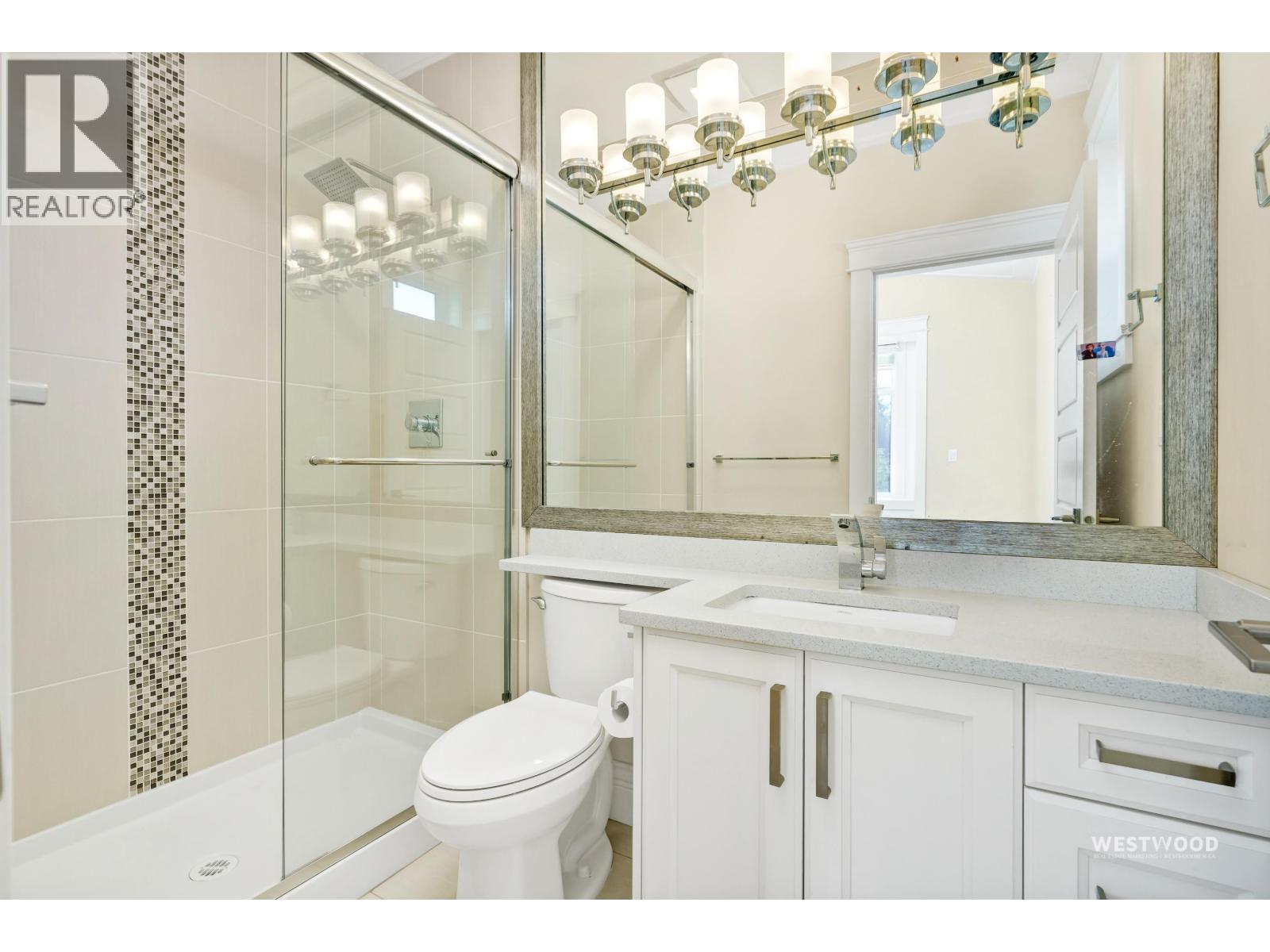 1870 Sperling Avenue, Burnaby, British Columbia  V5B 4K5 - Photo 32 - R3117013