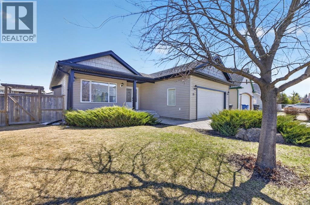 15 Meadowview Court, Didsbury, Alberta  T0M 0W0 - Photo 2 - A2304457