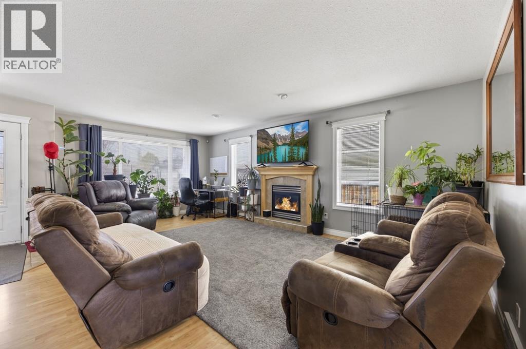 15 Meadowview Court, Didsbury, Alberta  T0M 0W0 - Photo 6 - A2304457