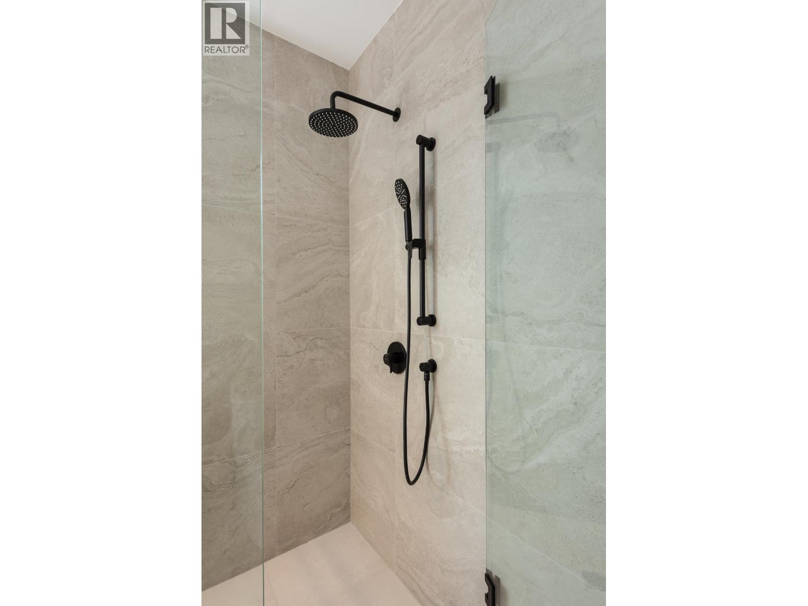 3506 Danielson Drive, Coquitlam, British Columbia  V3E 3H2 - Photo 29 - R3116927