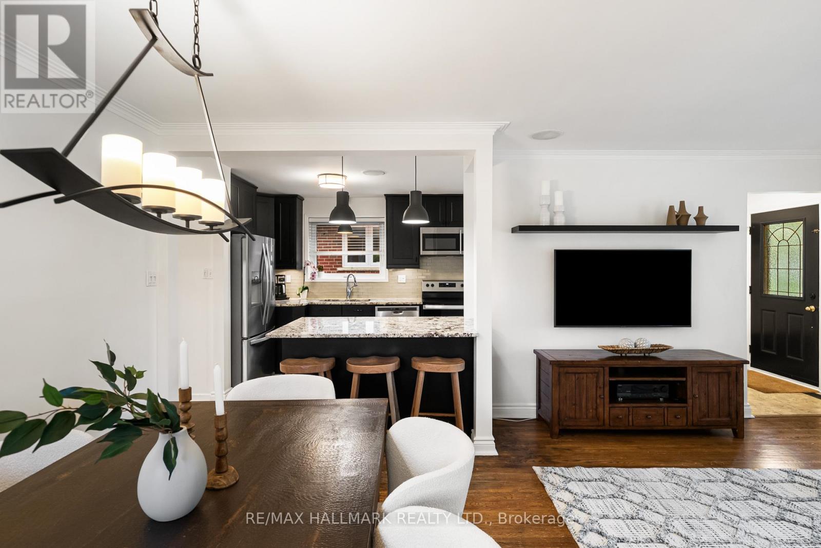 52 Richland Crescent, Toronto, Ontario  M9C 4C3 - Photo 12 - W13064390