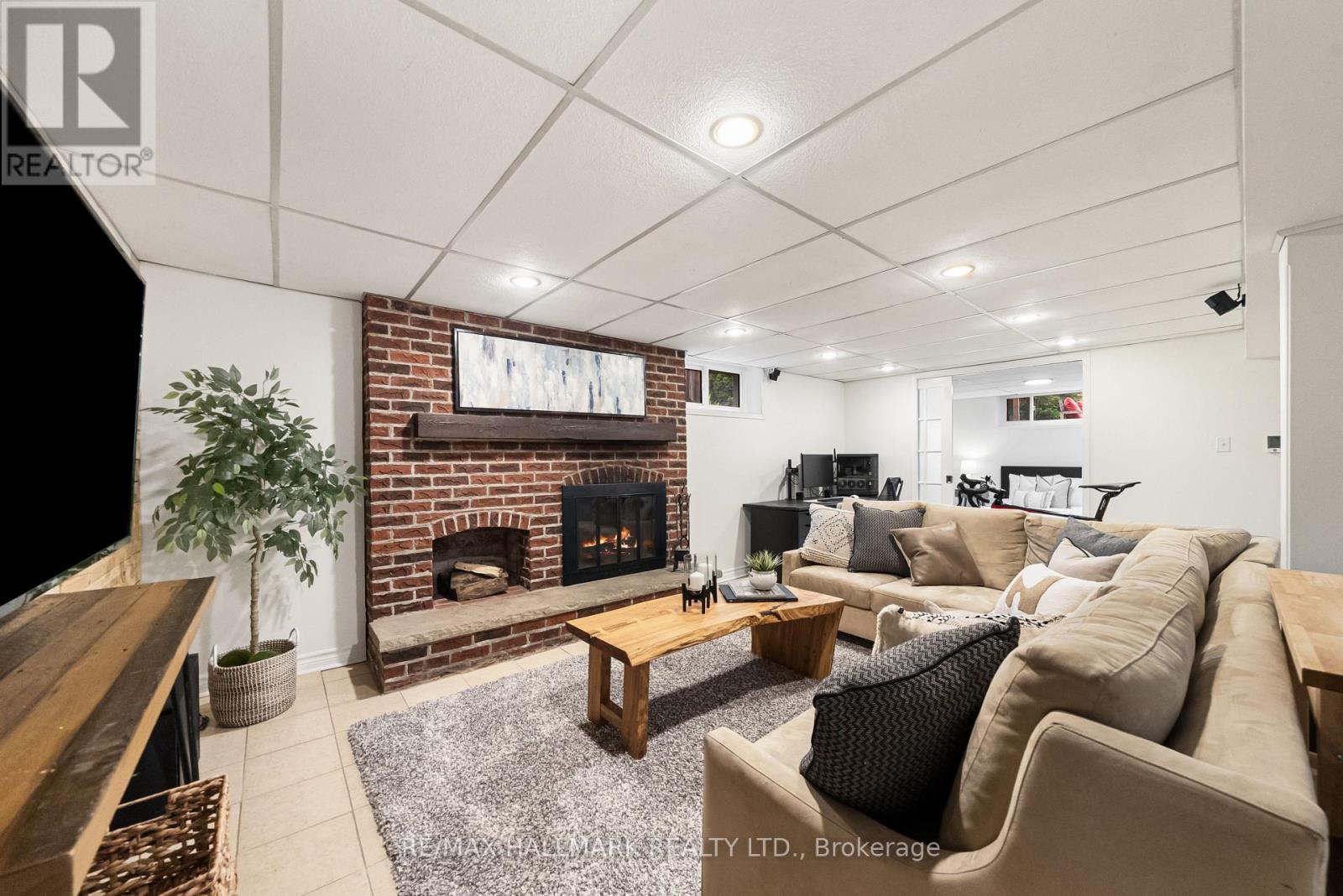 52 Richland Crescent, Toronto, Ontario  M9C 4C3 - Photo 25 - W13064390