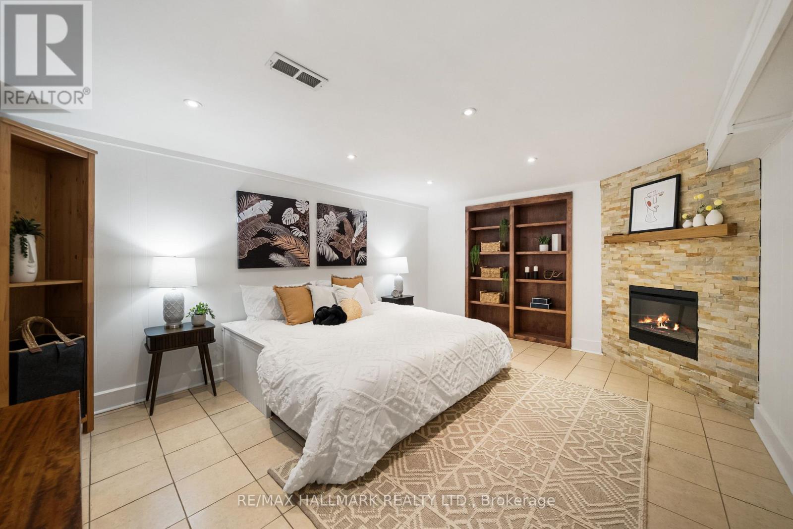 52 Richland Crescent, Toronto, Ontario  M9C 4C3 - Photo 30 - W13064390