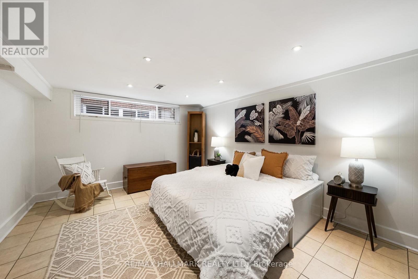 52 Richland Crescent, Toronto, Ontario  M9C 4C3 - Photo 31 - W13064390