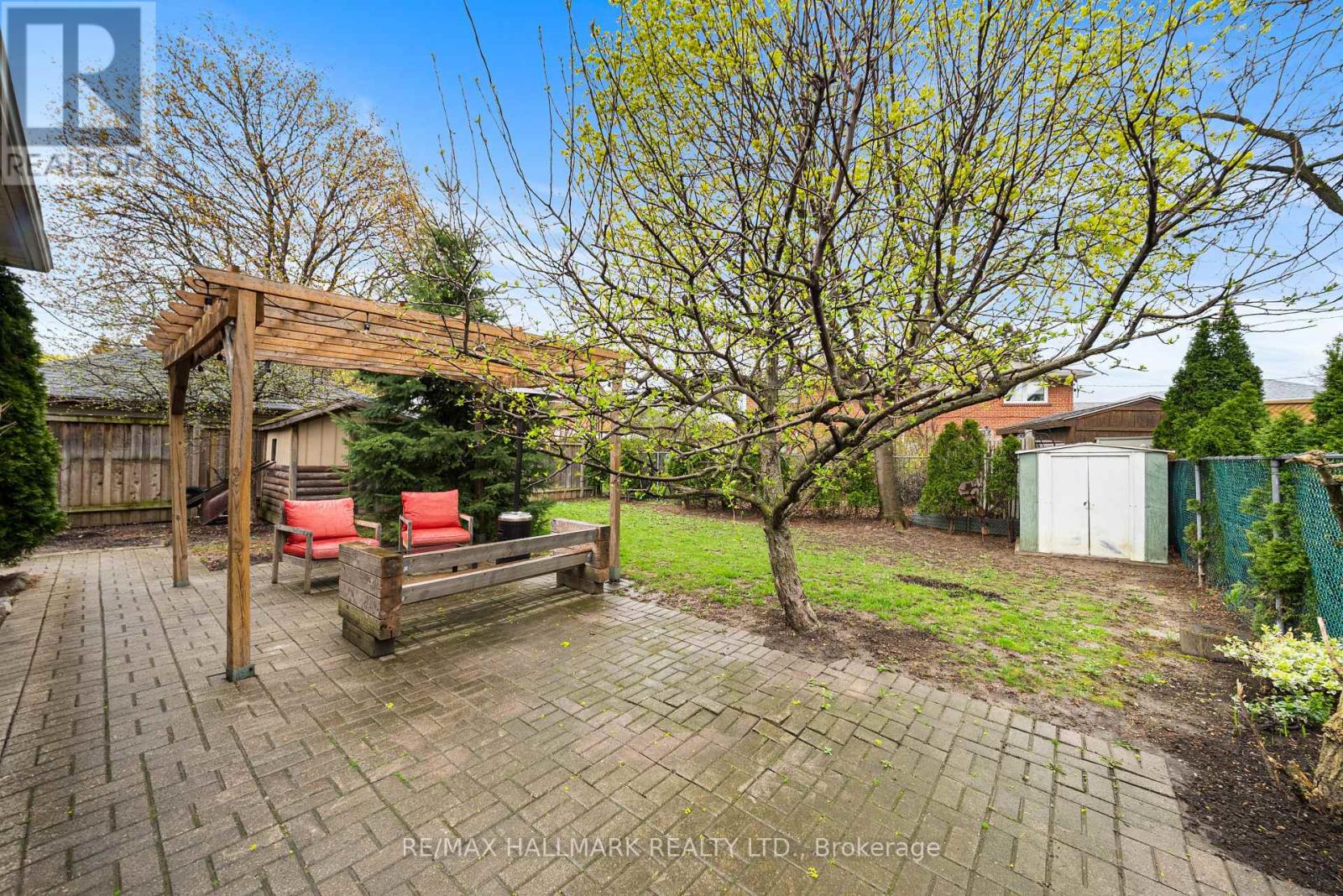 52 Richland Crescent, Toronto, Ontario  M9C 4C3 - Photo 38 - W13064390