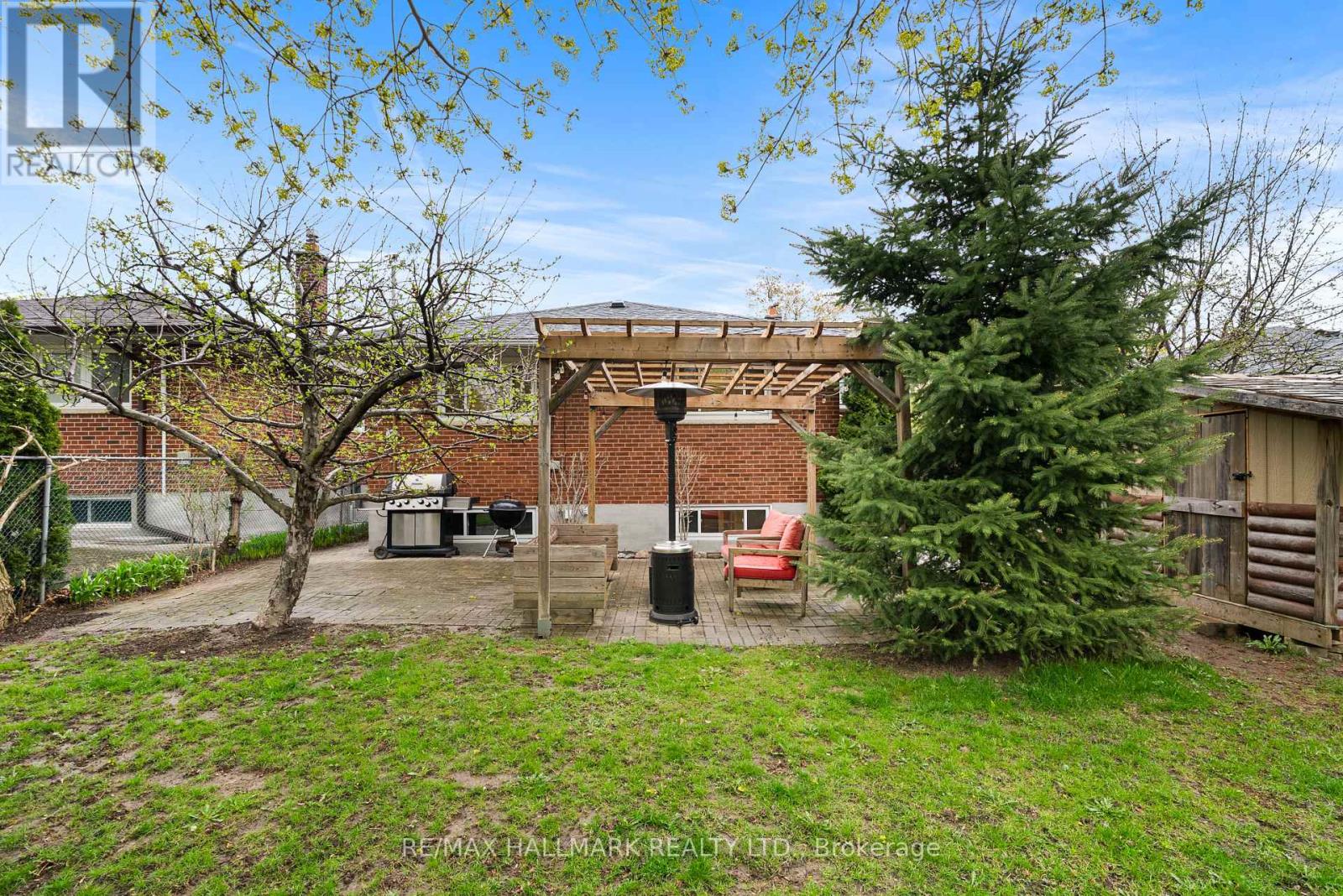 52 Richland Crescent, Toronto, Ontario  M9C 4C3 - Photo 39 - W13064390