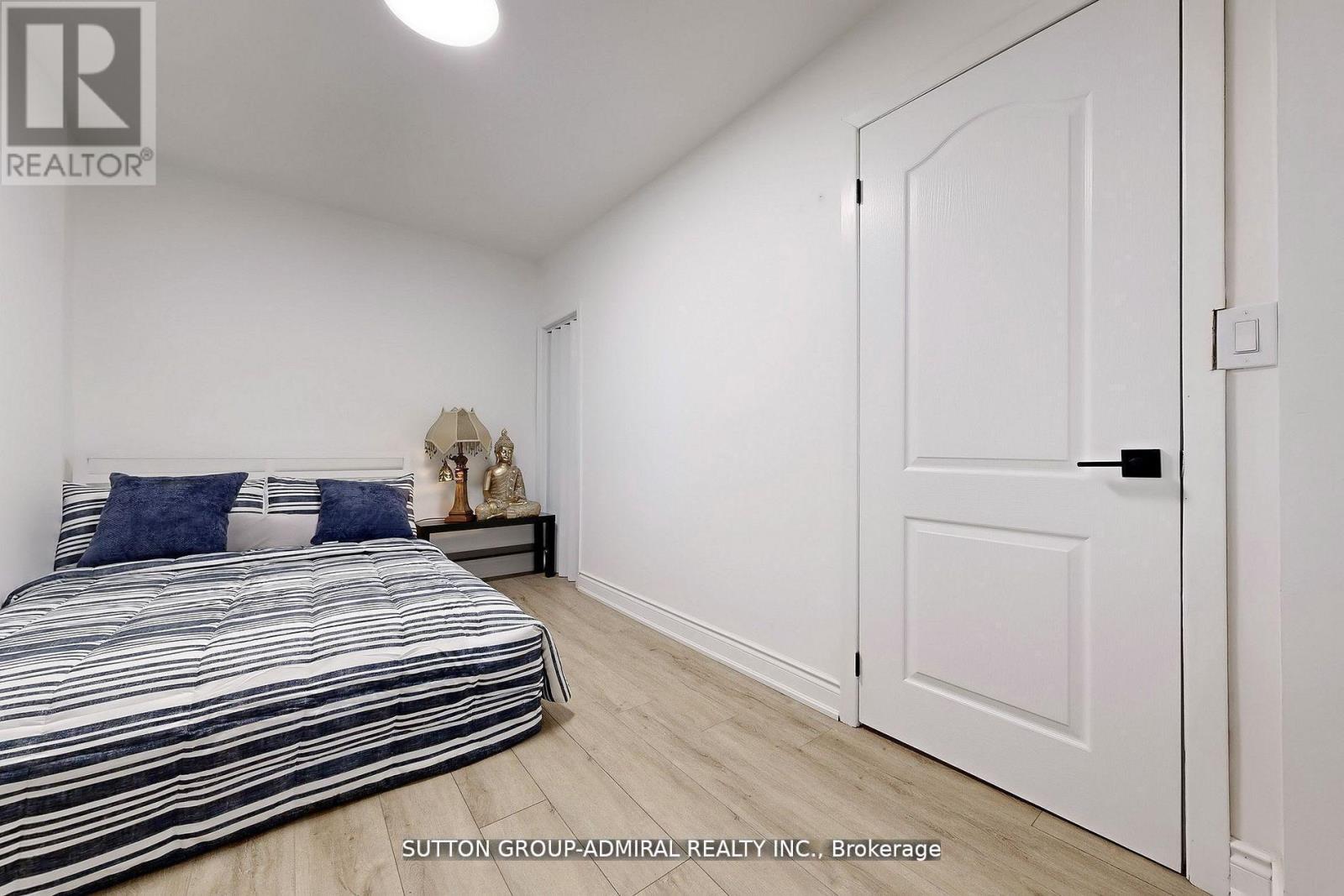 14 Spears Street, Toronto, Ontario  M6N 3X7 - Photo 21 - W13064410