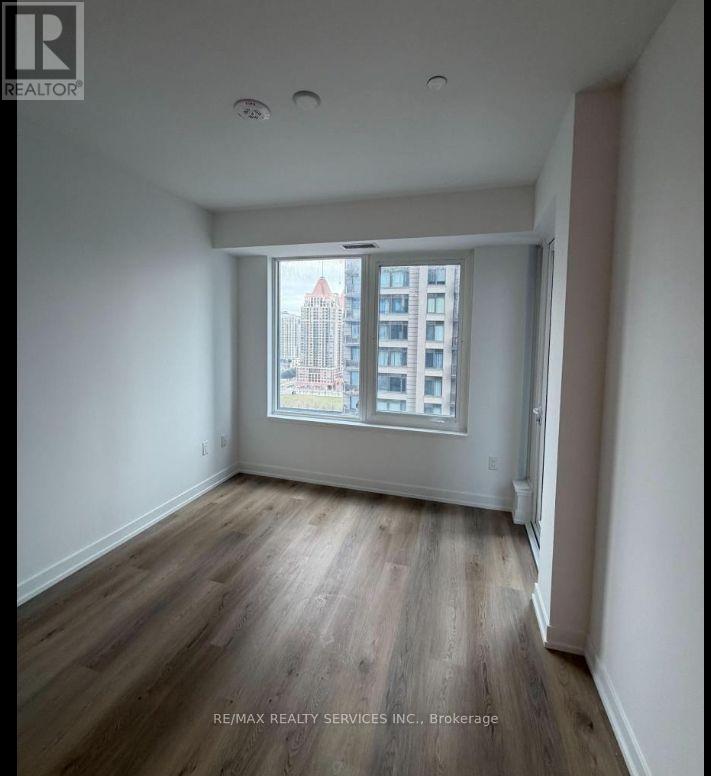 3611 - 395 Square One Drive, Mississauga, Ontario  L5B 0P6 - Photo 6 - W13064422