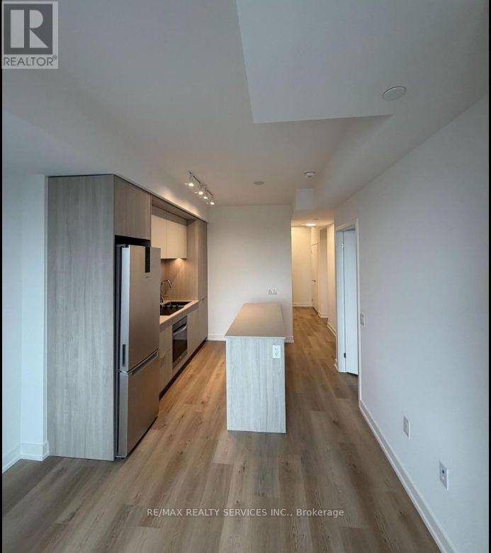 3611 - 395 Square One Drive, Mississauga, Ontario  L5B 0P6 - Photo 7 - W13064422