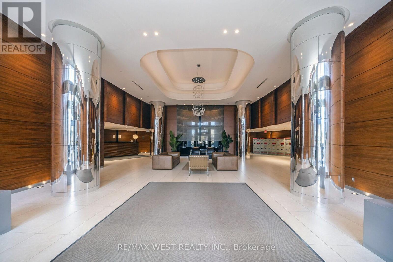 905 - 1 Valhalla Inn Road, Toronto, Ontario  M9B 1S9 - Photo 10 - W13064474