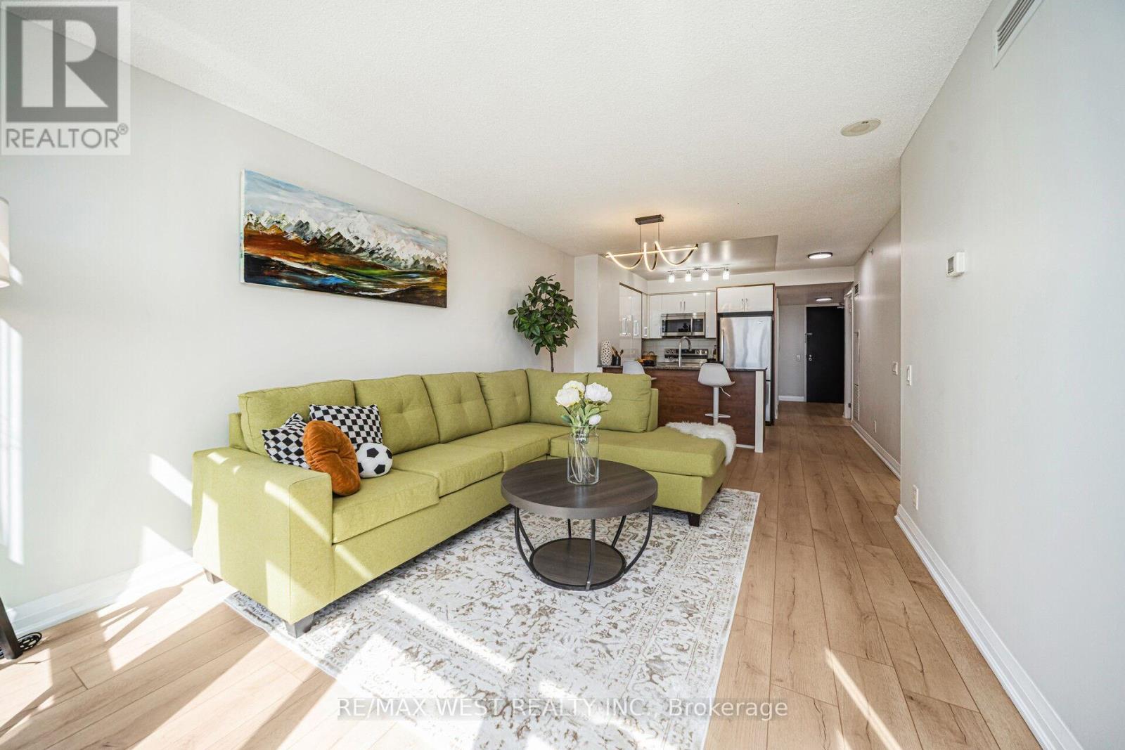 905 - 1 Valhalla Inn Road, Toronto, Ontario  M9B 1S9 - Photo 34 - W13064474