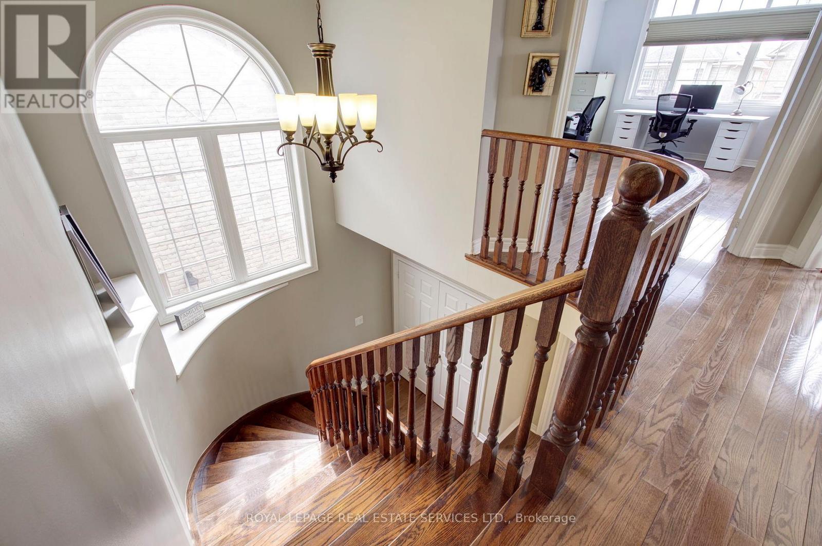 2219 Wuthering Heights Way, Oakville, Ontario  L6M 0A3 - Photo 22 - W13064478