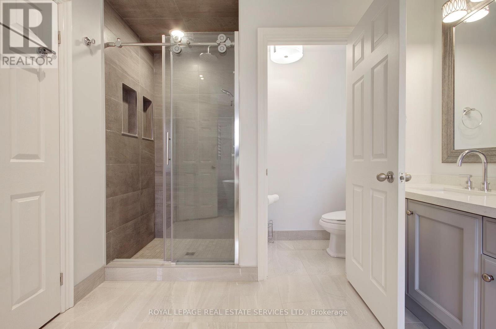 2219 Wuthering Heights Way, Oakville, Ontario  L6M 0A3 - Photo 24 - W13064478