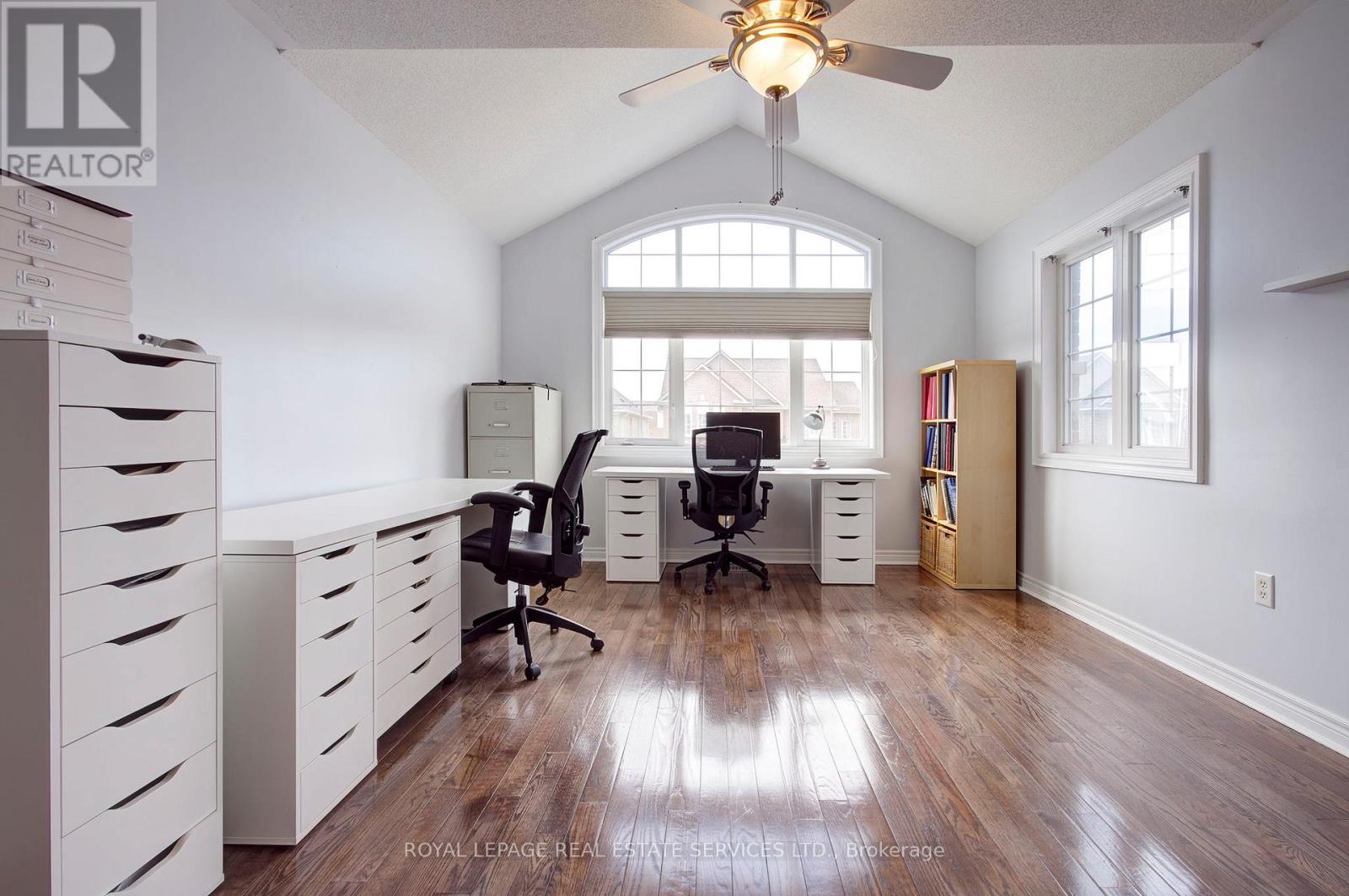 2219 Wuthering Heights Way, Oakville, Ontario  L6M 0A3 - Photo 28 - W13064478