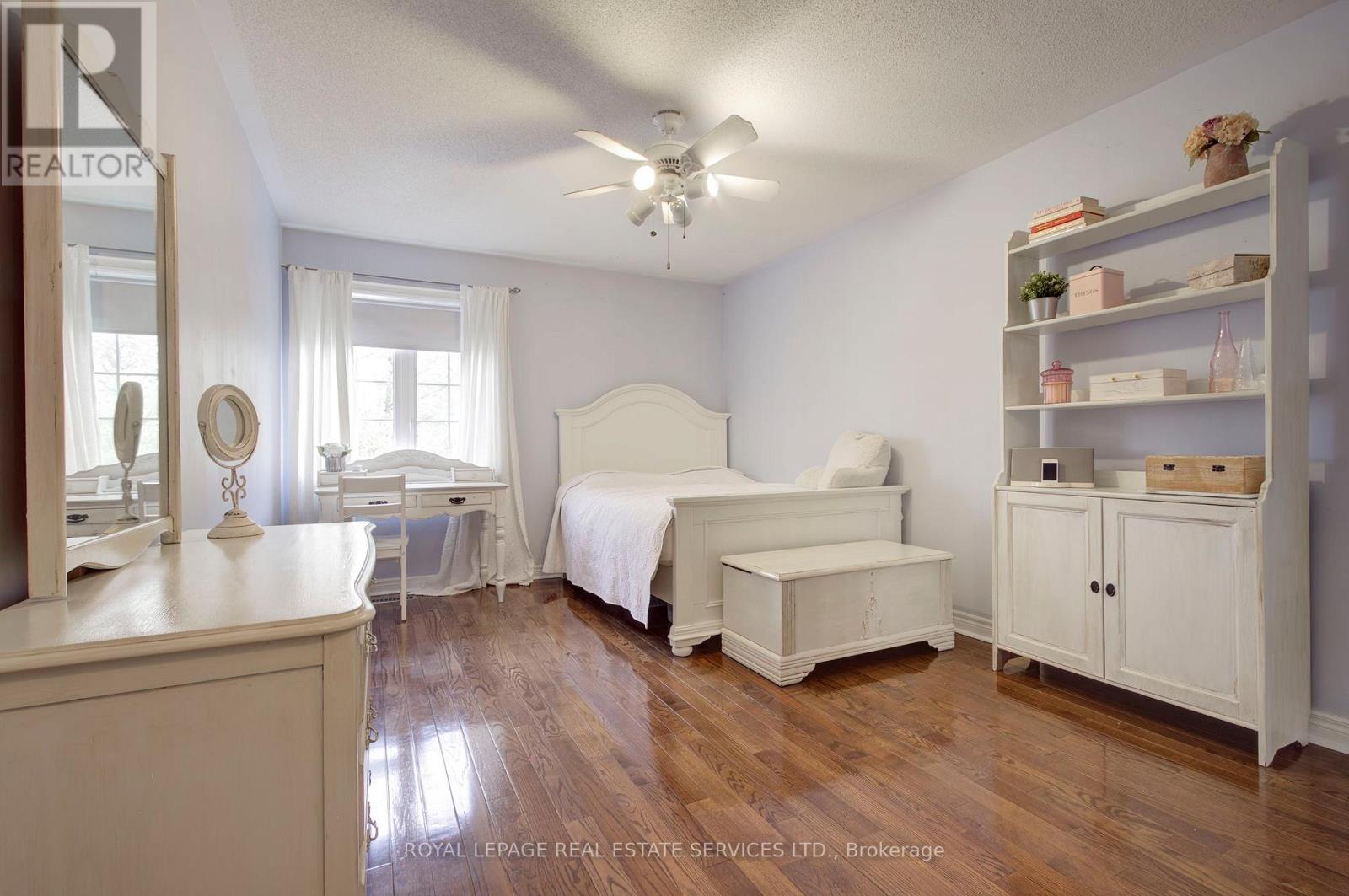 2219 Wuthering Heights Way, Oakville, Ontario  L6M 0A3 - Photo 31 - W13064478