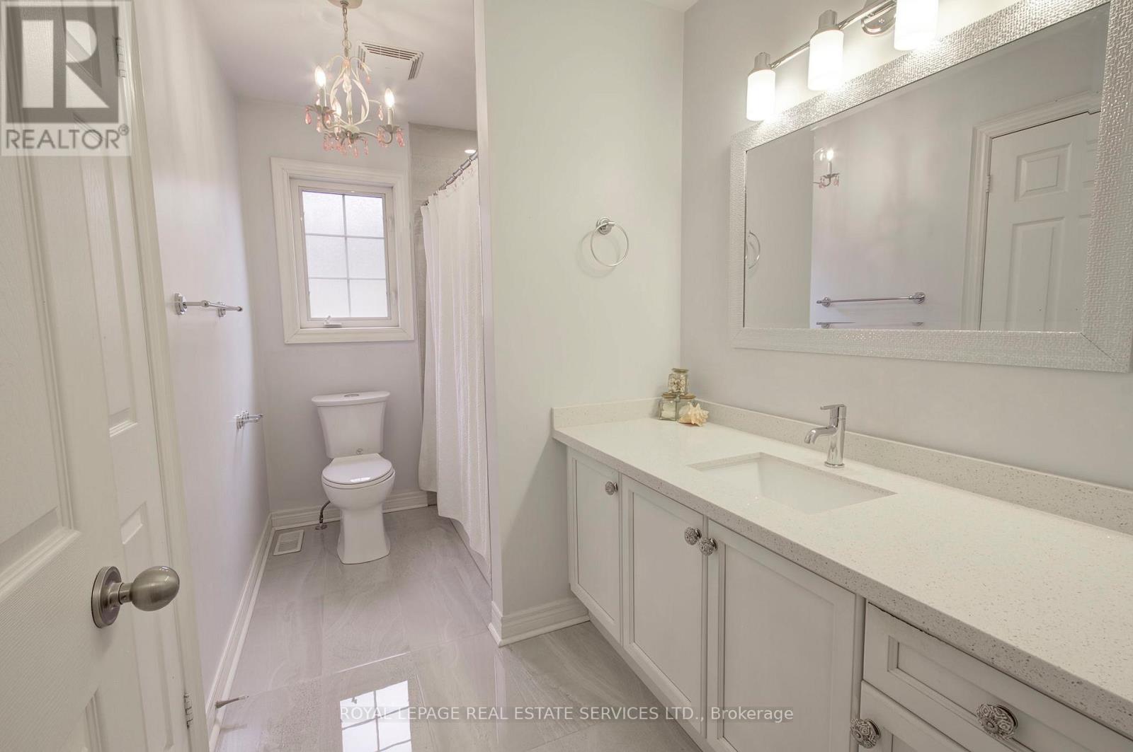 2219 Wuthering Heights Way, Oakville, Ontario  L6M 0A3 - Photo 32 - W13064478