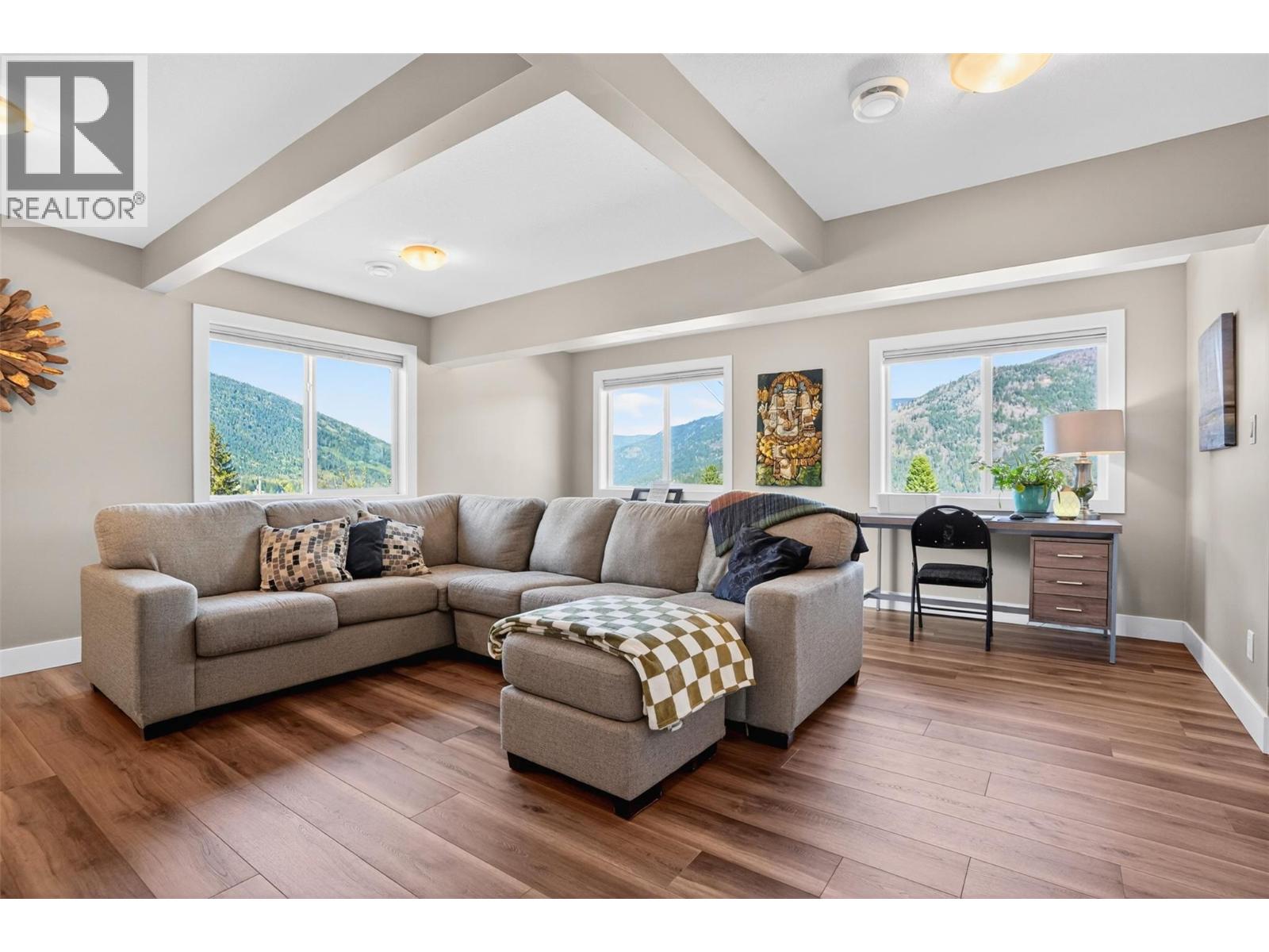 702 Richards Street, Nelson, British Columbia  V1L 5K6 - Photo 44 - 10385251