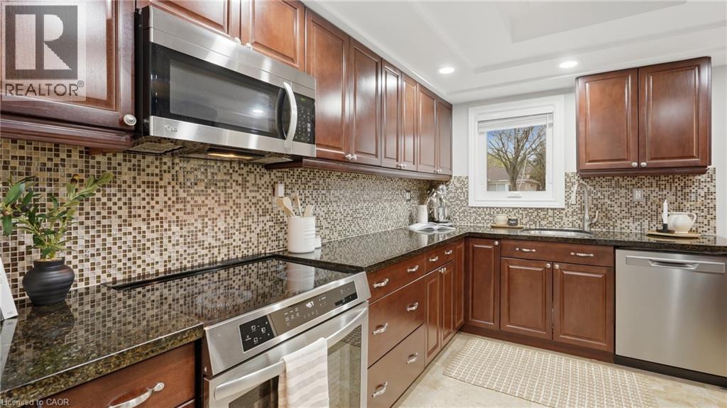 3102 Cantelon Crescent, Mississauga, Ontario  L5N 3J8 - Photo 9 - 40825549