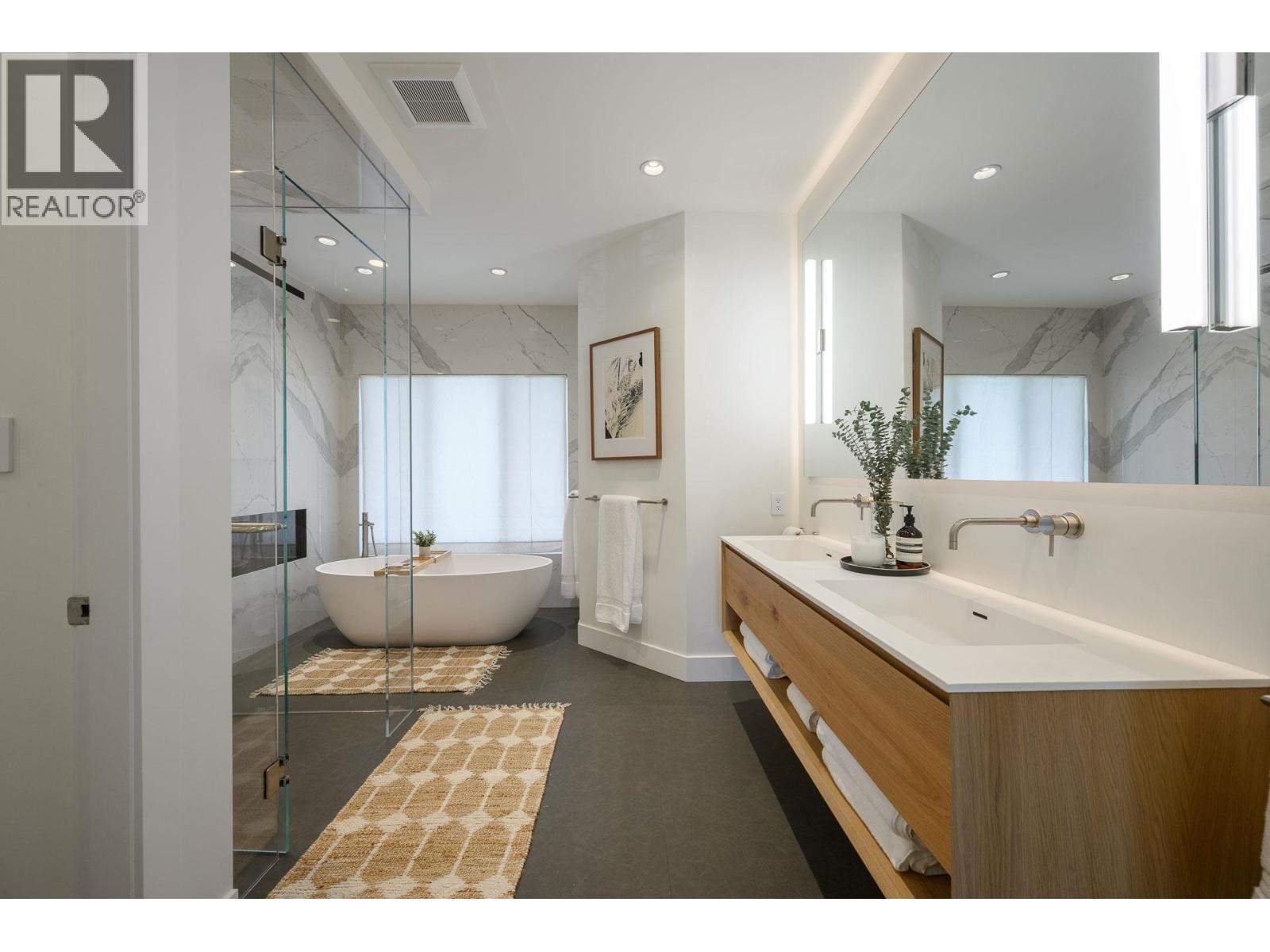 3262 W 1st Avenue, Vancouver, British Columbia  V6K 1H5 - Photo 16 - R3117250