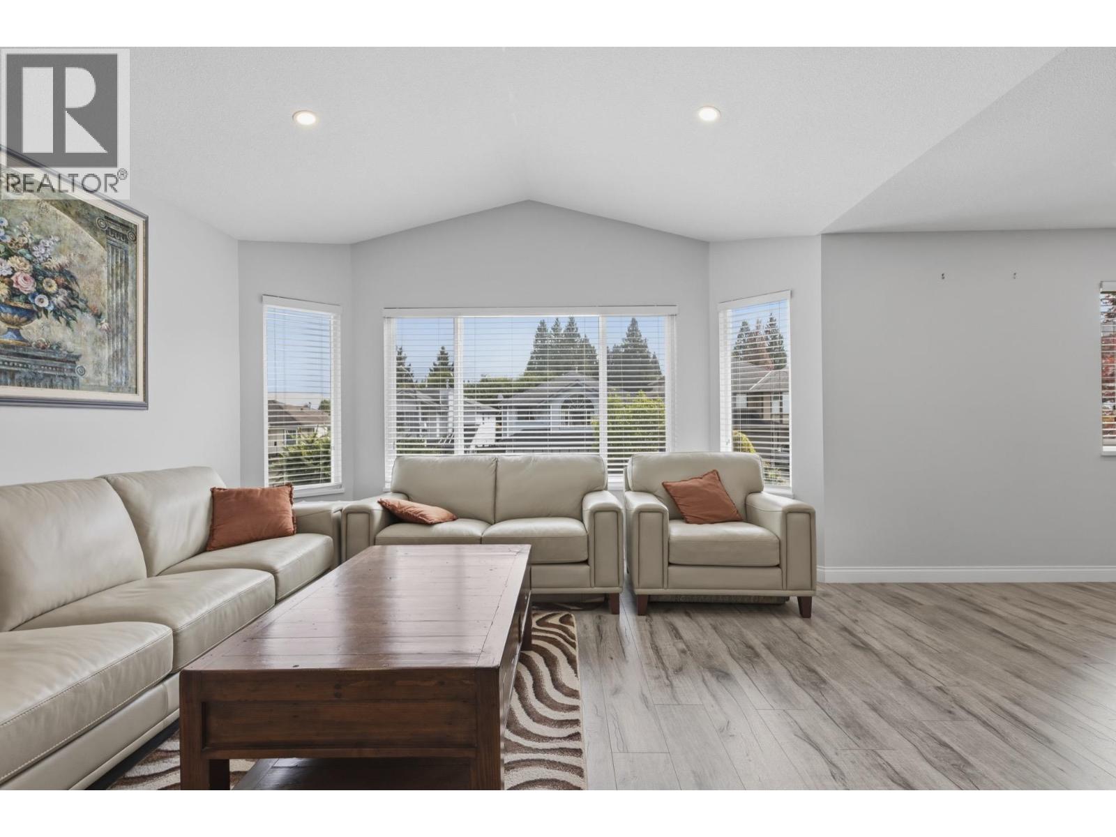1819 Jacana Avenue, Port Coquitlam, British Columbia  V3C 5C4 - Photo 10 - R3117693