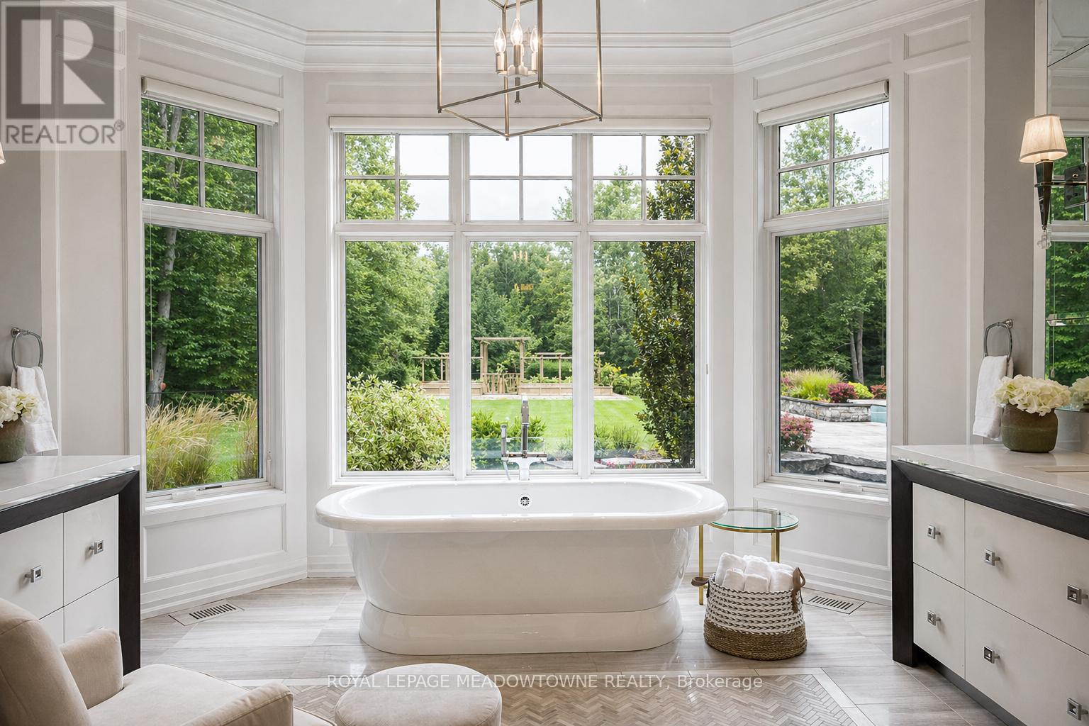 13160 Nassagaweya Esquesing Townline, Milton, Ontario  L7J 2L7 - Photo 19 - W12438371