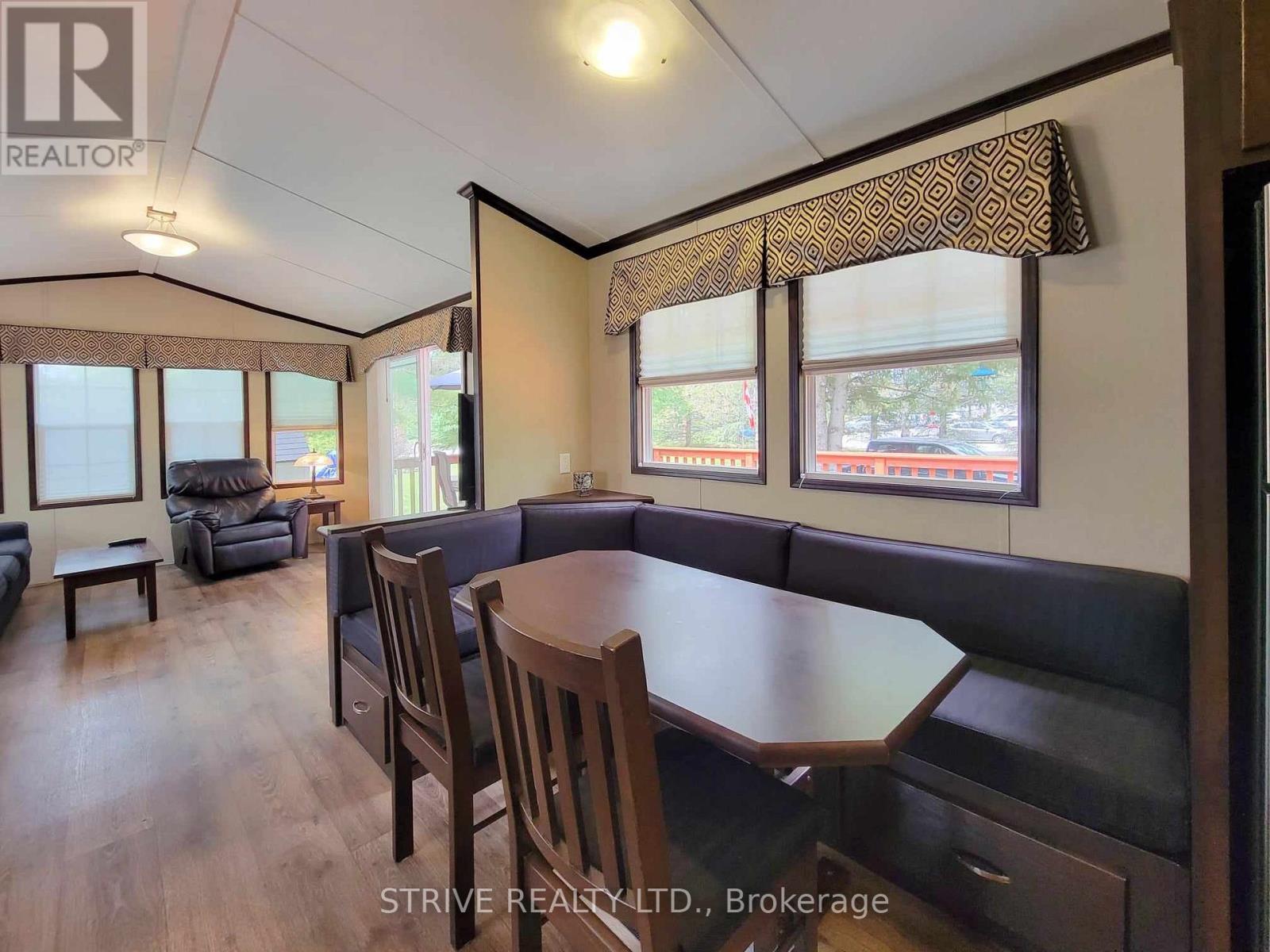3-2152 County Rd 36 Road, Kawartha Lakes, Ontario  K0M 1L0 - Photo 2 - X13064510