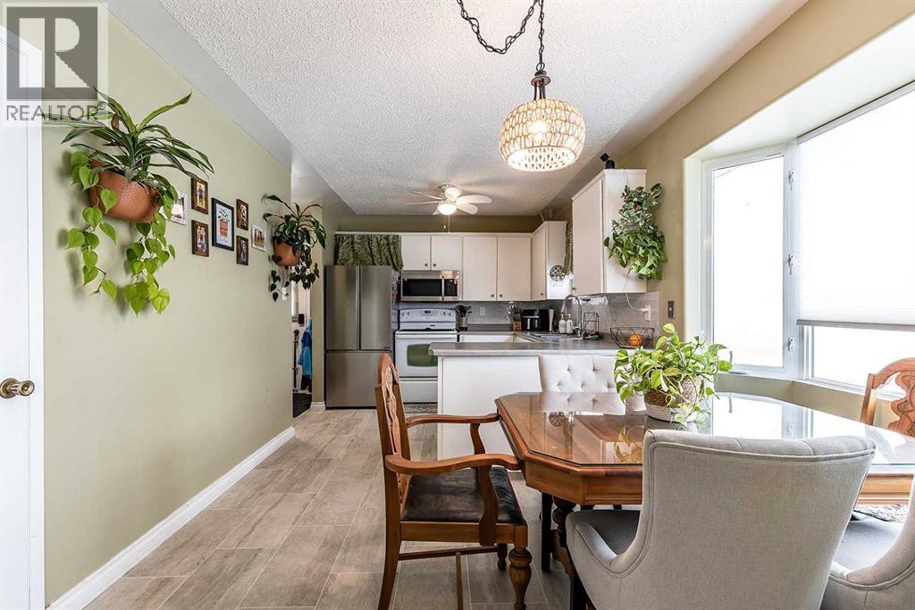 508 1 Street Se, Redcliff, Alberta  T0J 2P2 - Photo 11 - A2304972