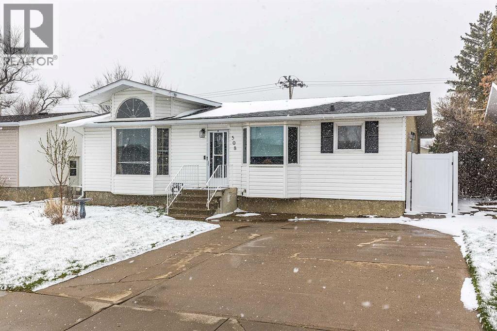 508 1 Street Se, Redcliff, Alberta  T0J 2P2 - Photo 3 - A2304972