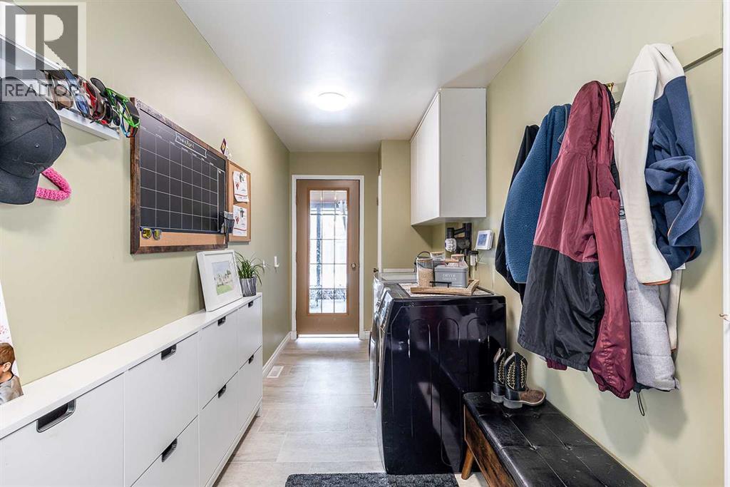508 1 Street Se, Redcliff, Alberta  T0J 2P2 - Photo 19 - A2304972