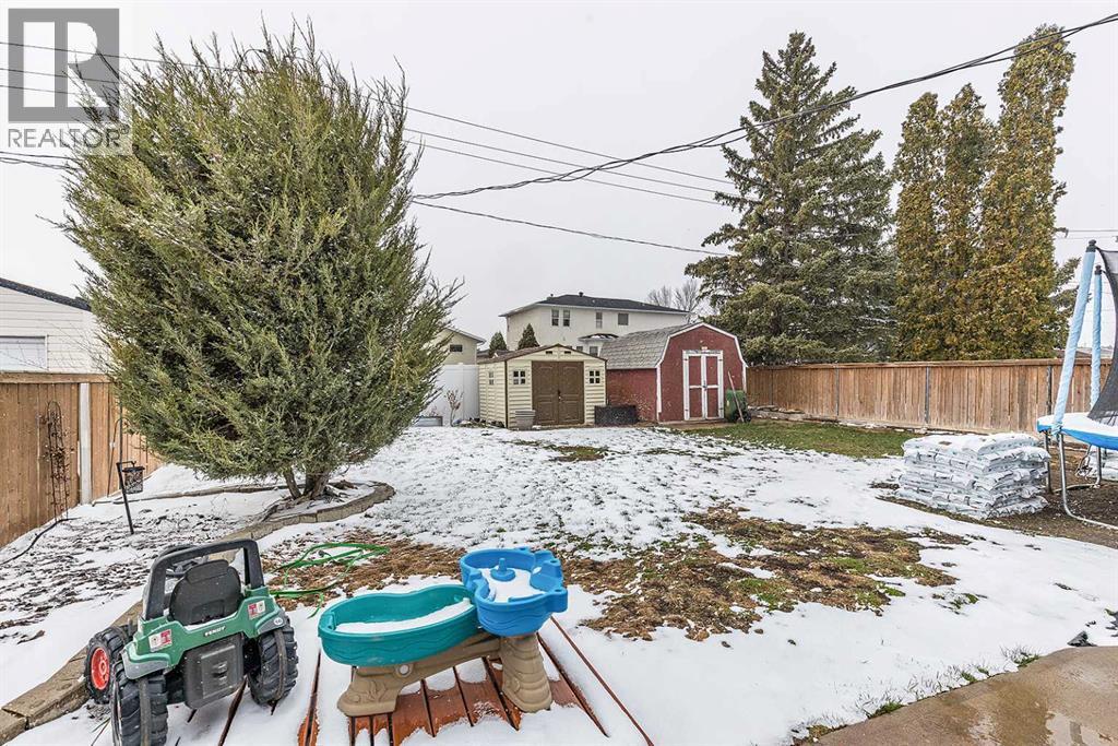 508 1 Street Se, Redcliff, Alberta  T0J 2P2 - Photo 43 - A2304972