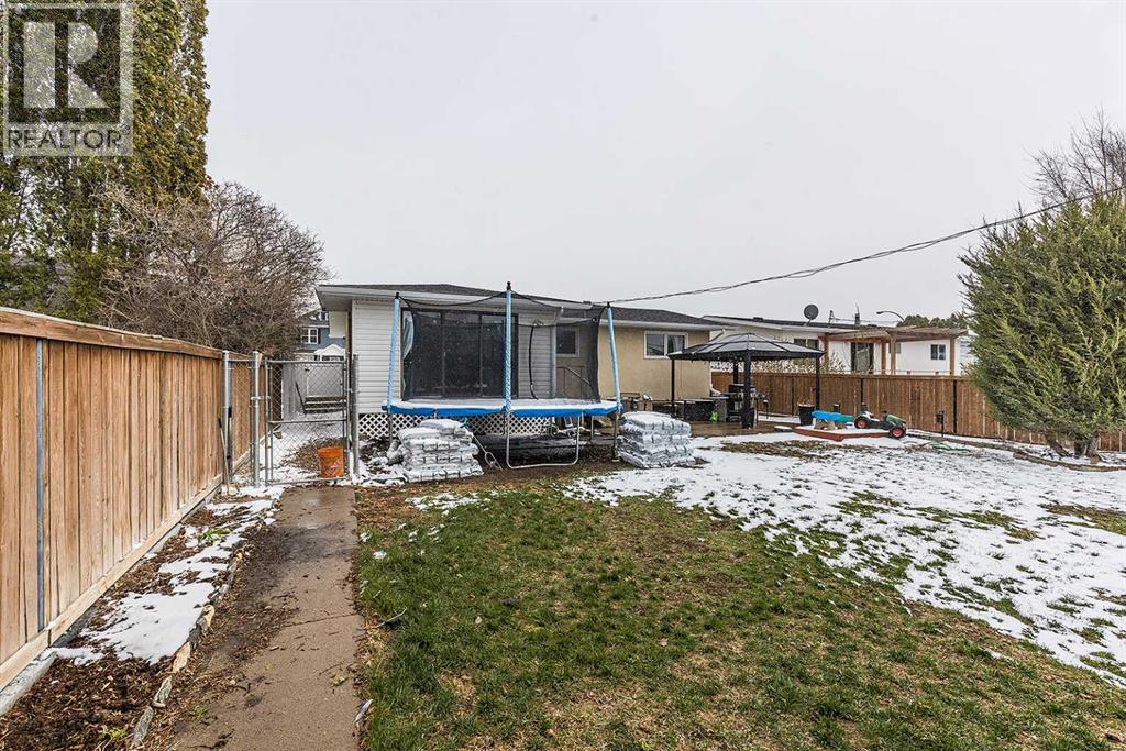 508 1 Street Se, Redcliff, Alberta  T0J 2P2 - Photo 46 - A2304972
