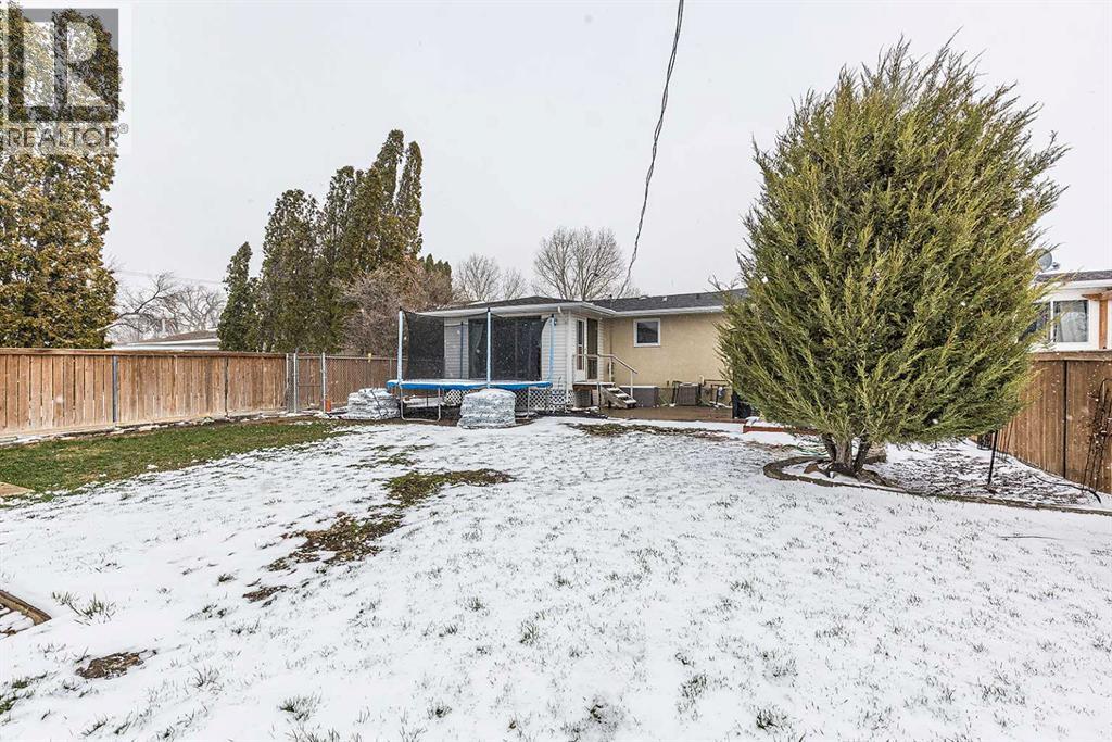 508 1 Street Se, Redcliff, Alberta  T0J 2P2 - Photo 45 - A2304972