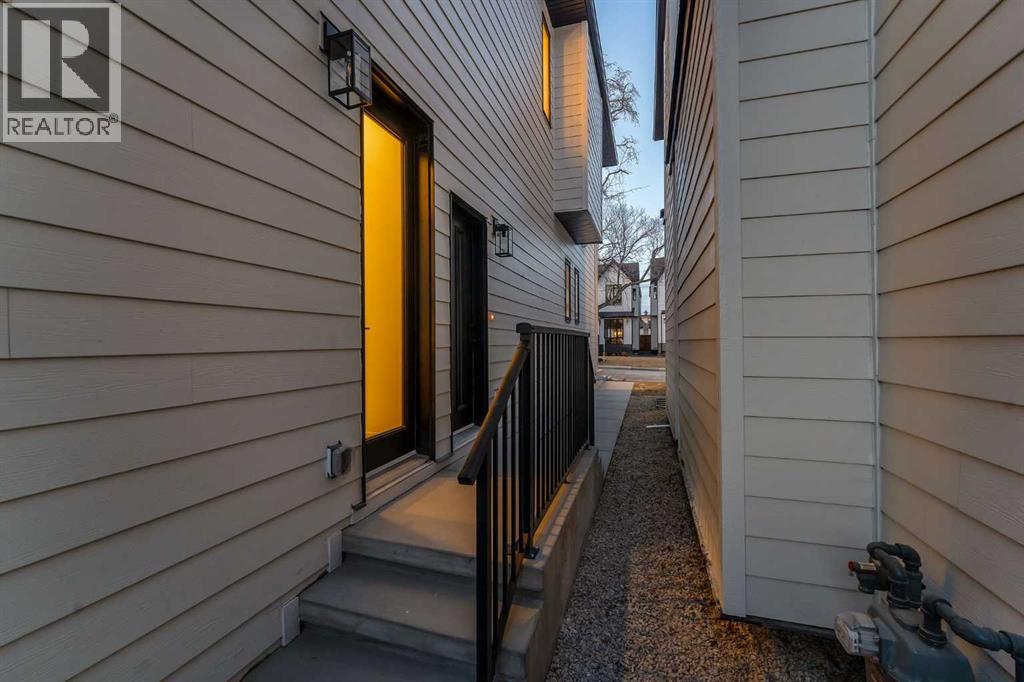 1729 19 Avenue NW, Calgary, Alberta  T2M 1B4 - Photo 35 - A2283219